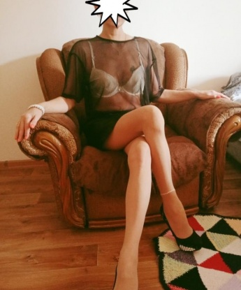 Изысканная и чувственная шатенка готова принять у себя мужчину, жаждущего страсти и наслаждения. Обещаю, не пожалеешь! 6155, 40 лет